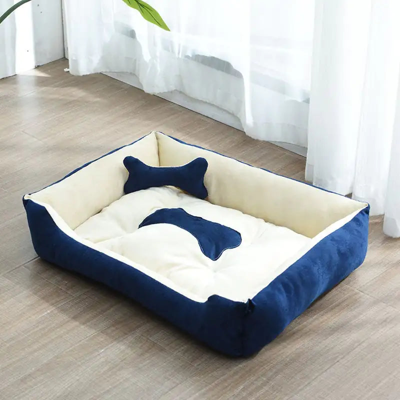 All-Season Cozy Retriever Bed