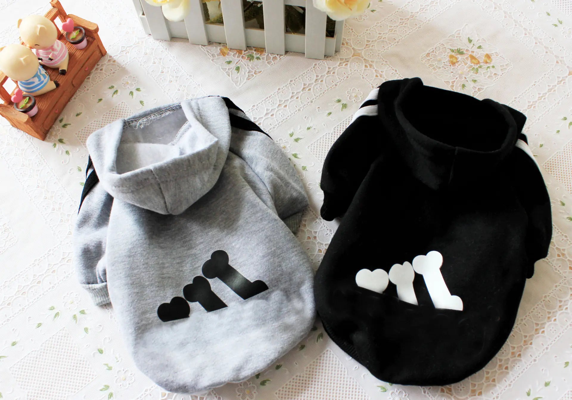 Chic Pet Hoodie - Comfortable Dog Wear